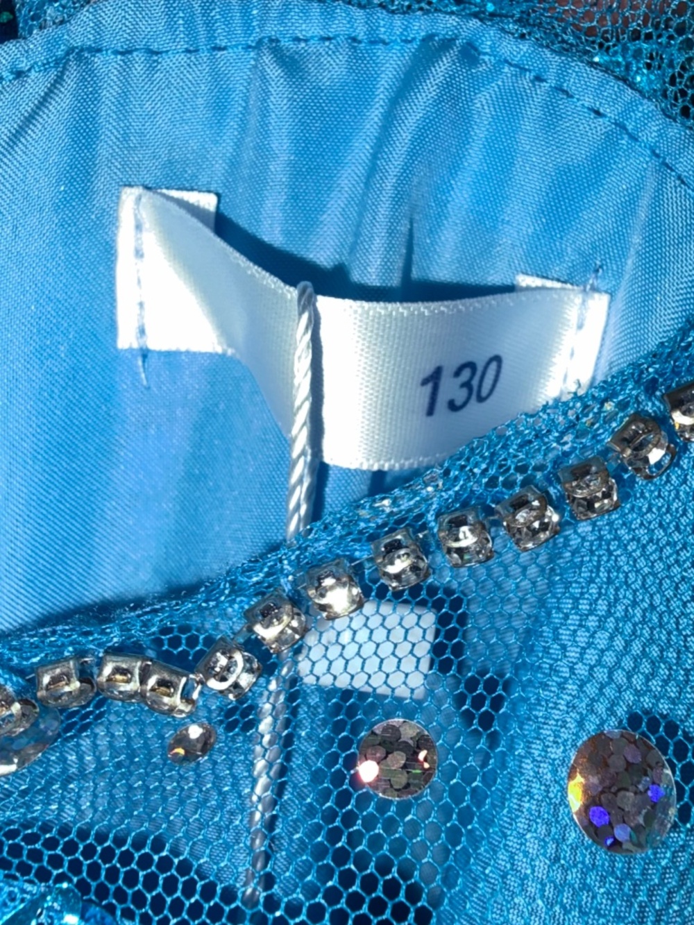 Elsa Princess Costume Long Cape Birthday Party Dress up Size 130 (7-6) years - Picture 11 of 16